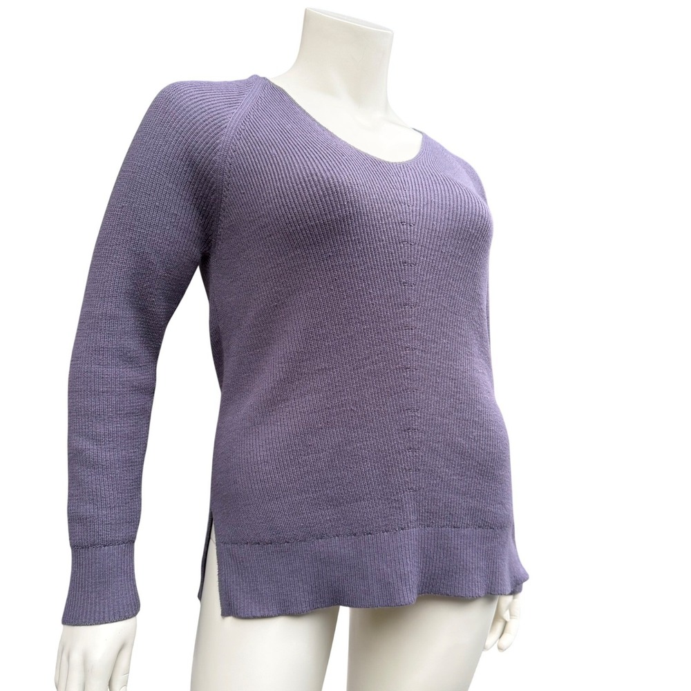 Athleta Hanover Merino Wool Sweater V-Neck Ribbed Lavender Gray Quiet Luxury M - Picture 2 of 13